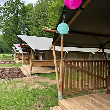 Роскошный шатер De Boskant Geulle